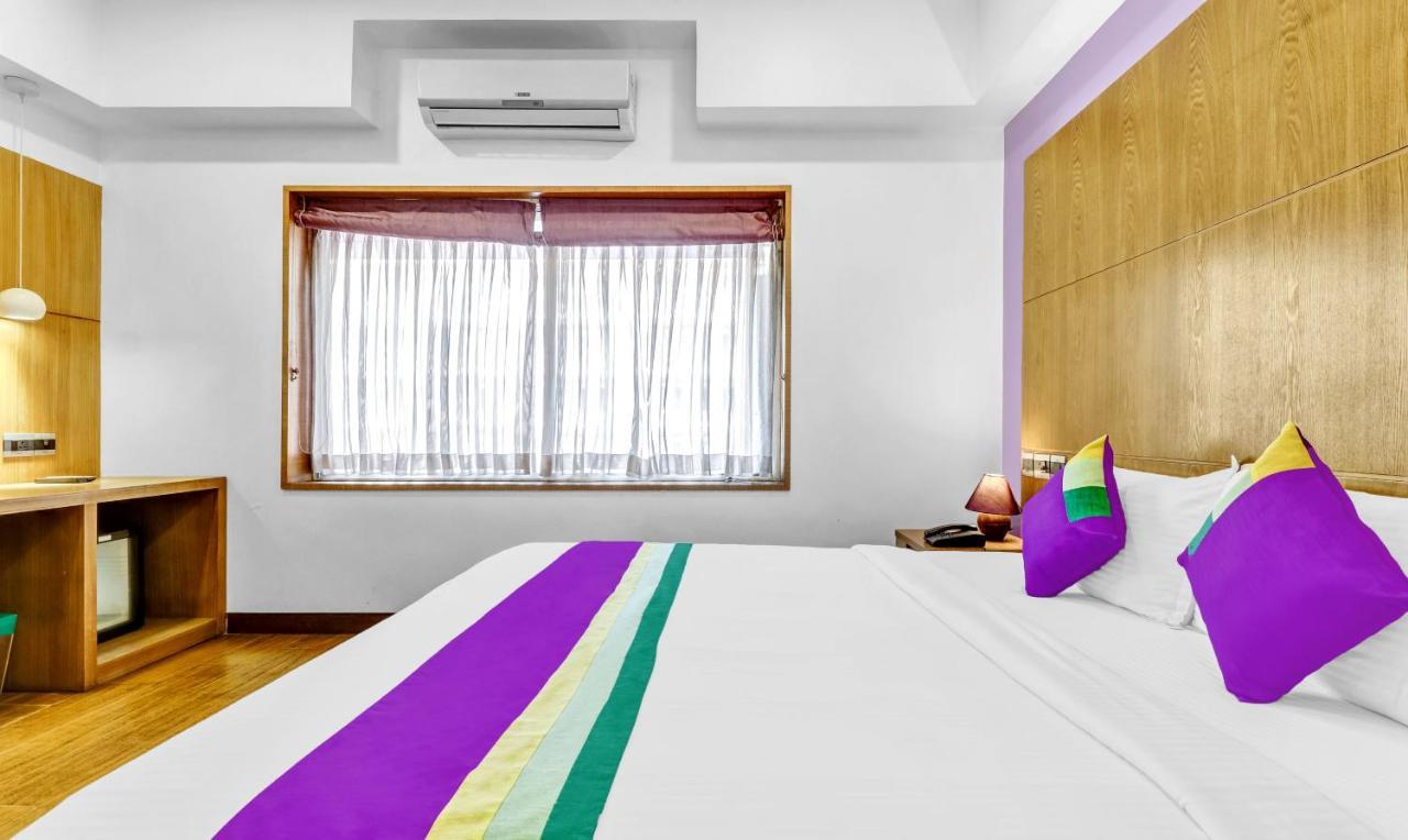 Medora Hotel Kozhikode Luaran gambar