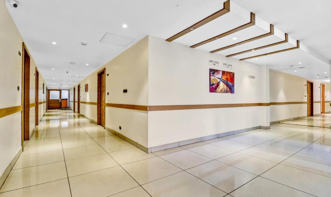 Medora Hotel Kozhikode Luaran gambar